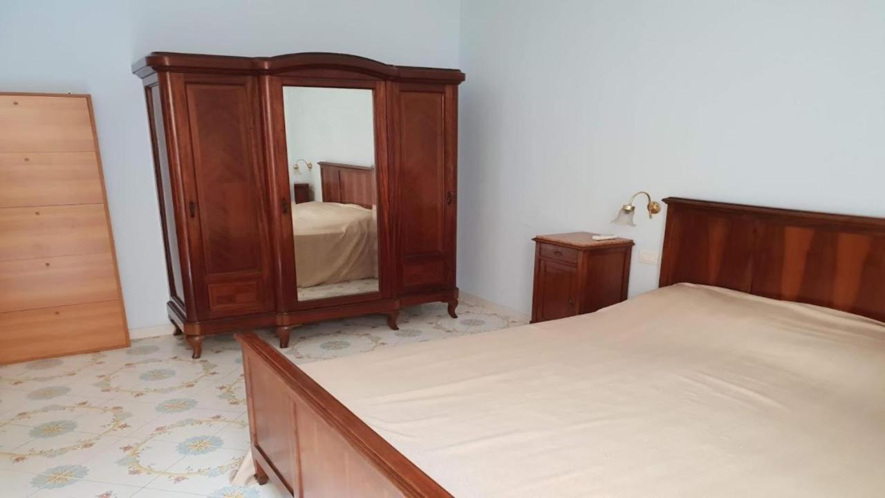 Domino House Sorrento Center Apartment ภายนอก รูปภาพ